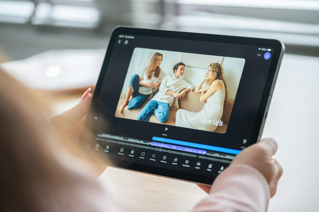 group discussion online